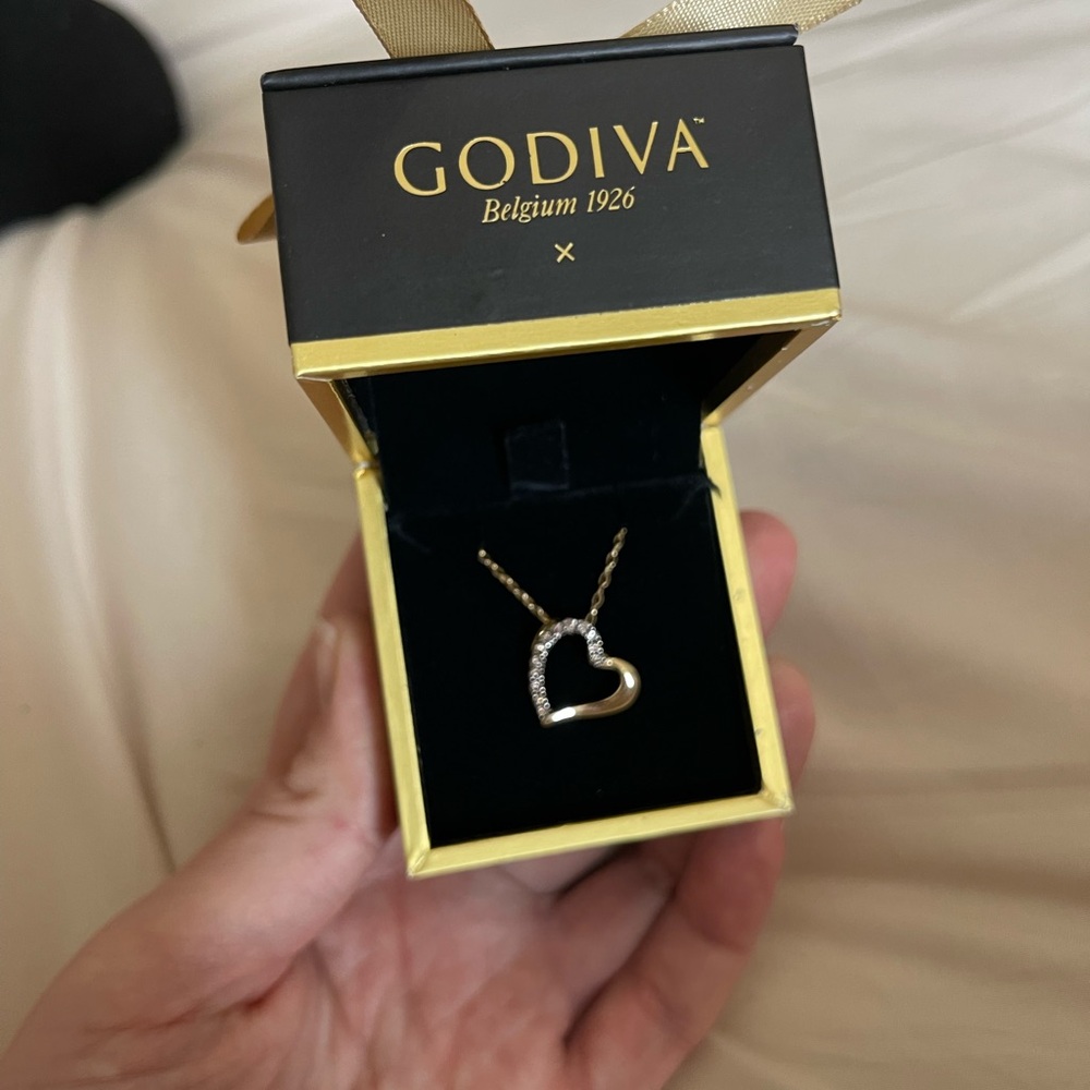 Le Vian® 14K Gold Chocolate Diamond Heart Necklace – 1/5 ct t.w. – Original Box - Picture 7 of 12